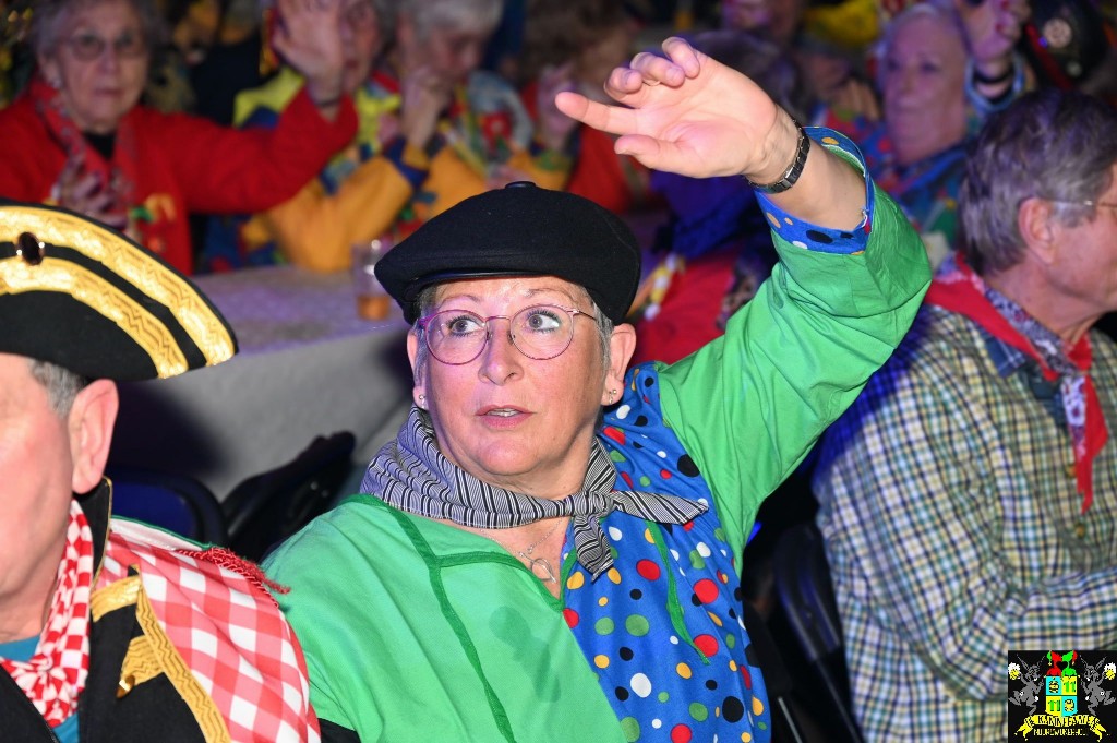 ../Images/Senioren carnaval 2024 490.jpg